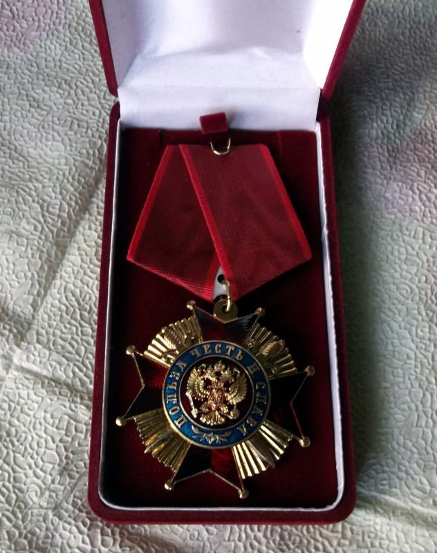 Руководителю компании Оптисалт на церемонии Великие Люди Великой России вручен орден «Польза Честь Слава»